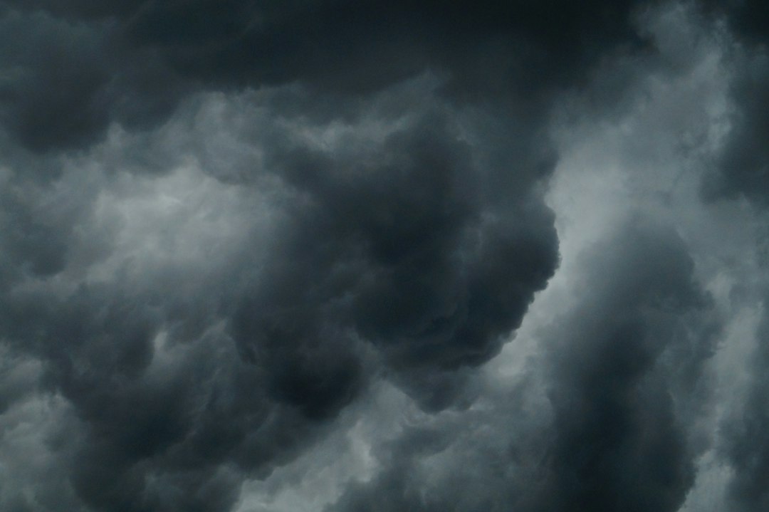 Climate risk is turning insurance and resilience into deal factors — Arizona real estate